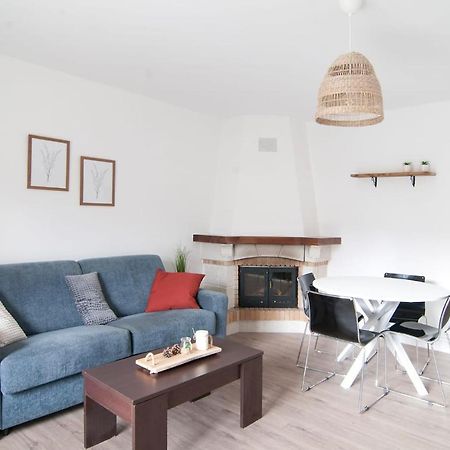 Arroyo Bates Jaca Apartment Bagian luar foto