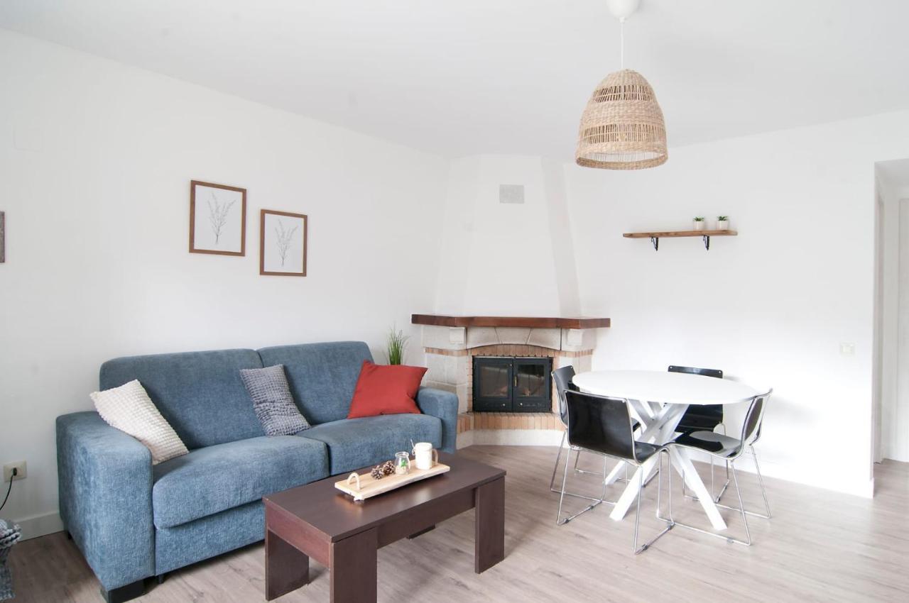 Arroyo Bates Jaca Apartment Bagian luar foto